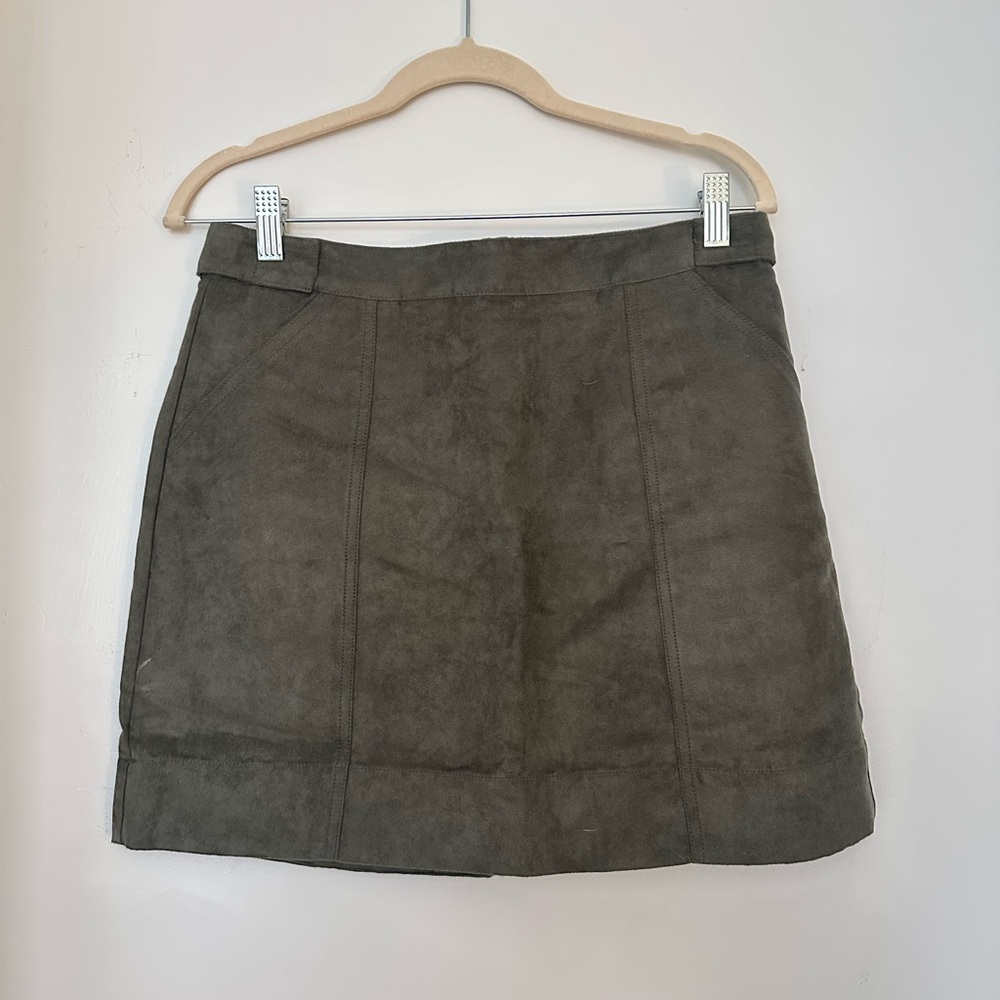 Banana Republic Olive Green Suede Mini Skirt NWT